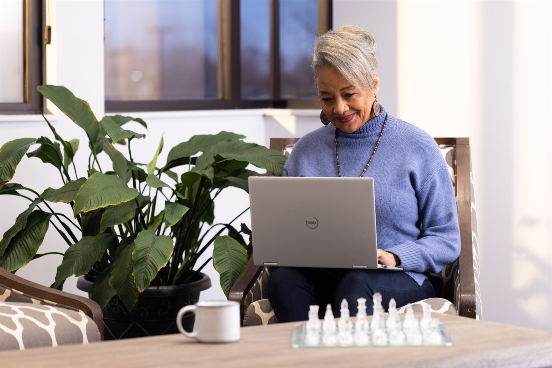 Patient using Vital Tears serum eye drops